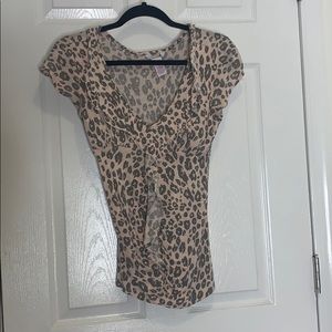 Cheetah print blush top